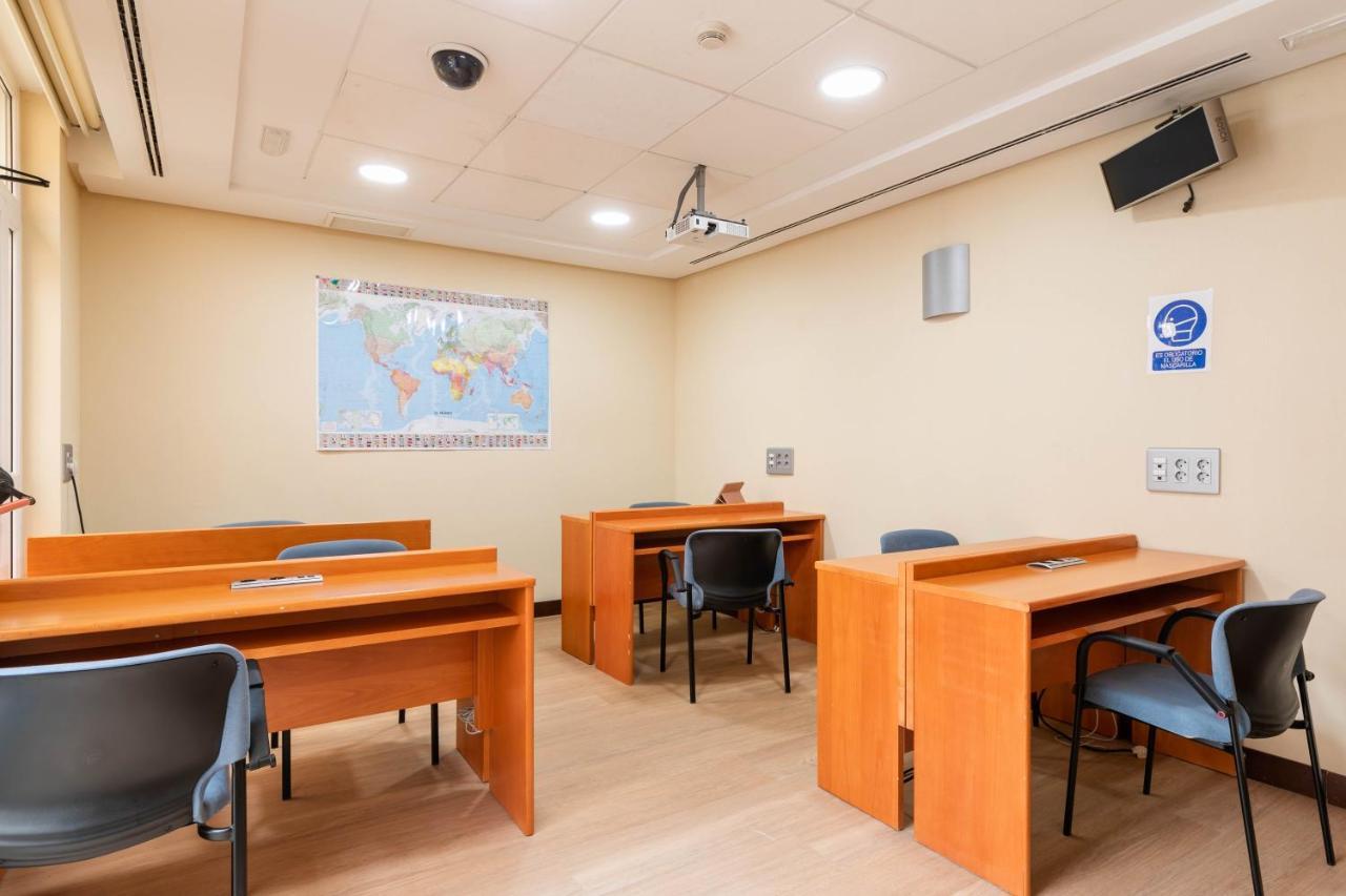 Micampus Aranjuez Student Residence 외부 사진